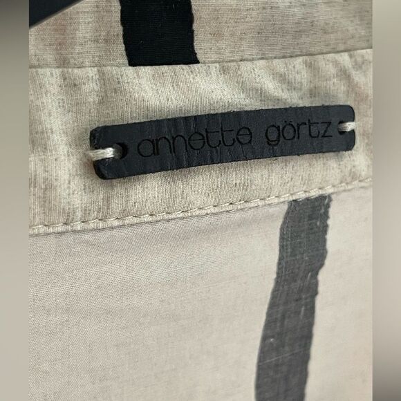 Sold - Picture 3 of 7